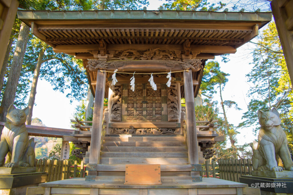 武蔵御嶽神社の大口真神神社